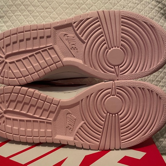 Pink foam Nike dunk women’s 7 - Picture 3 of 6